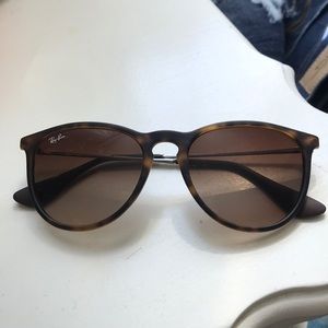 Ray-Ban Erika Classic sunglasses